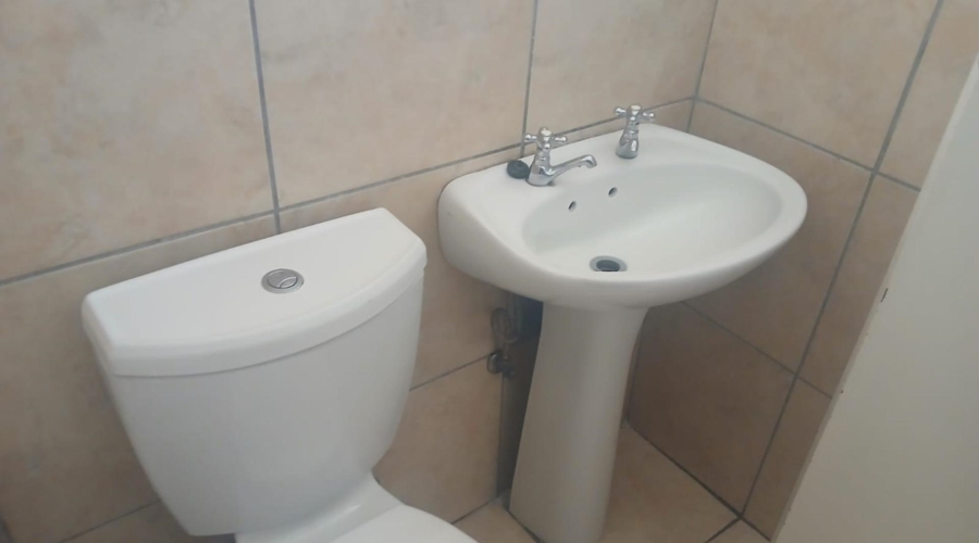 2 Bedroom Property for Sale in Sasolburg Free State